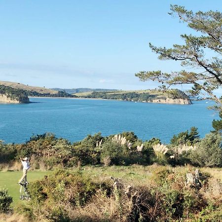 Deluxe Coastal Home & Award-Winning Golf Whangaparaoa Exterior photo