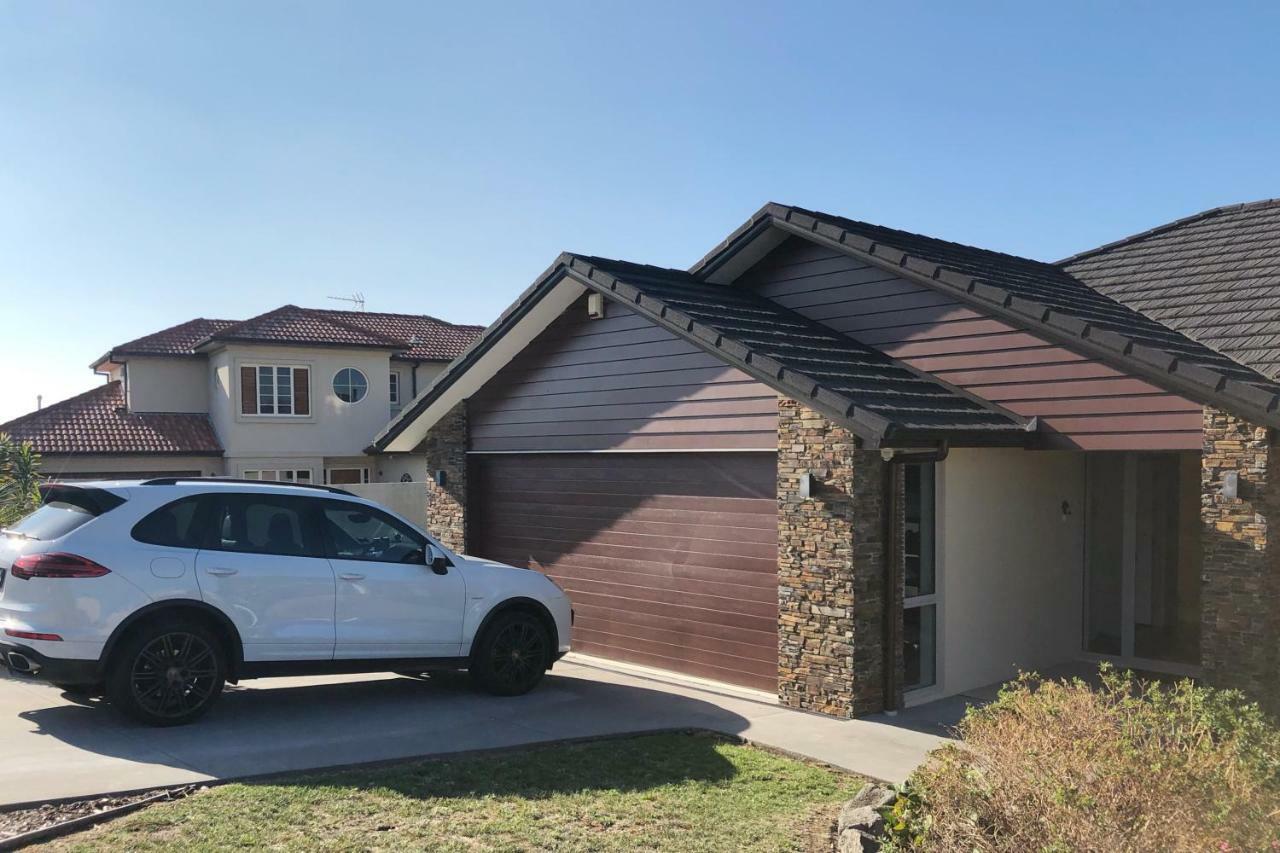 Deluxe Coastal Home & Award-Winning Golf Whangaparaoa Exterior photo